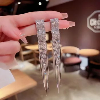 S925 Silver Needle Uhke korea Versiooni Niši Disain High-End Kuulsus Temperament Sobib Naiste Tutt Kõrvarõngad